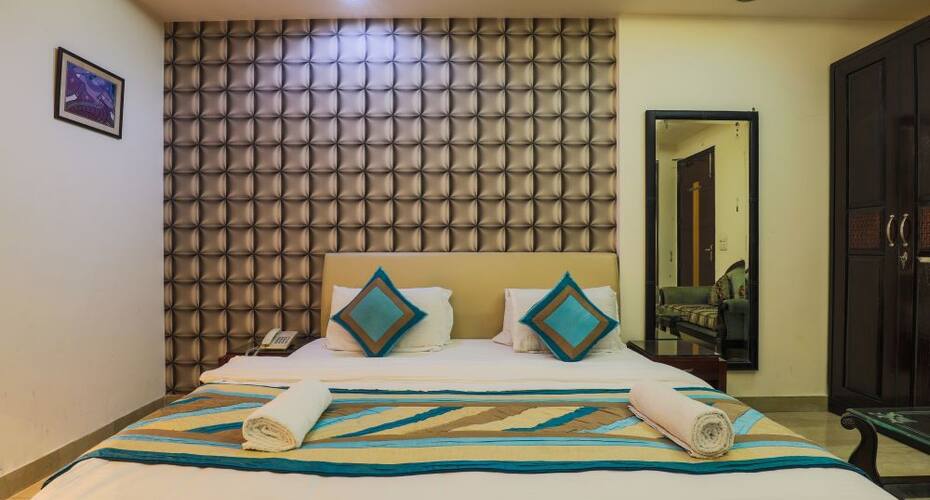 The Hermitage by Cosy Palace, New Delhi 5